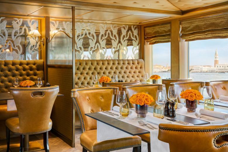 Uniworld Boutique River Cruises - Restaurant