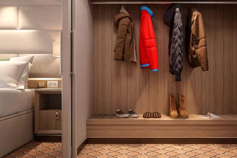 Owner's Suite Closet