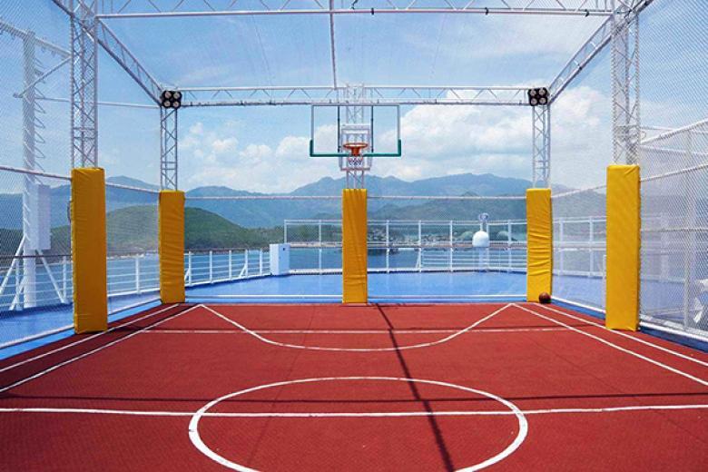 Princess Cruises - Sports Court